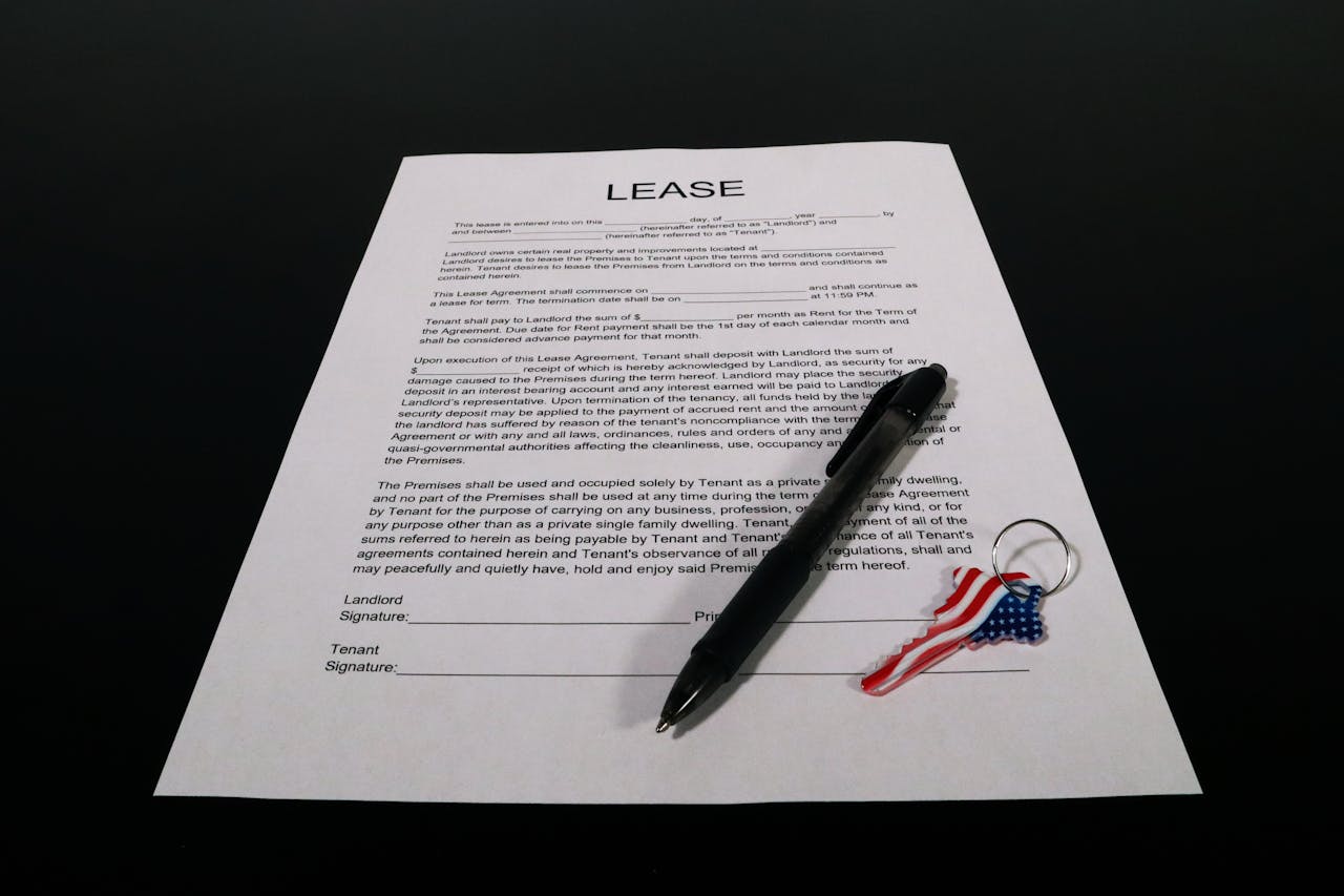 American-Dream-Realty-and-Management-lease-agreement American-Dream-Realty-and-Management-lease-agreement